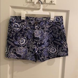 Print gap shorts